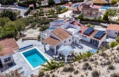 CV4S2268, 6 Bedroom 4 bathroom villa with pool and guest house in Aspe