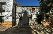 3-7491/2543, 6 Bedroom 2 Bathroom Country house in Yecla