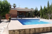 3-7654/2552, 5 Bedroom 3 Bathroom Villa in Agost