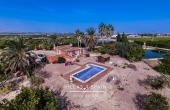 V4S2710, 3 bed 2 bath country villa with private pool located in san miguel de salinas 10min to orihuela costa beaches