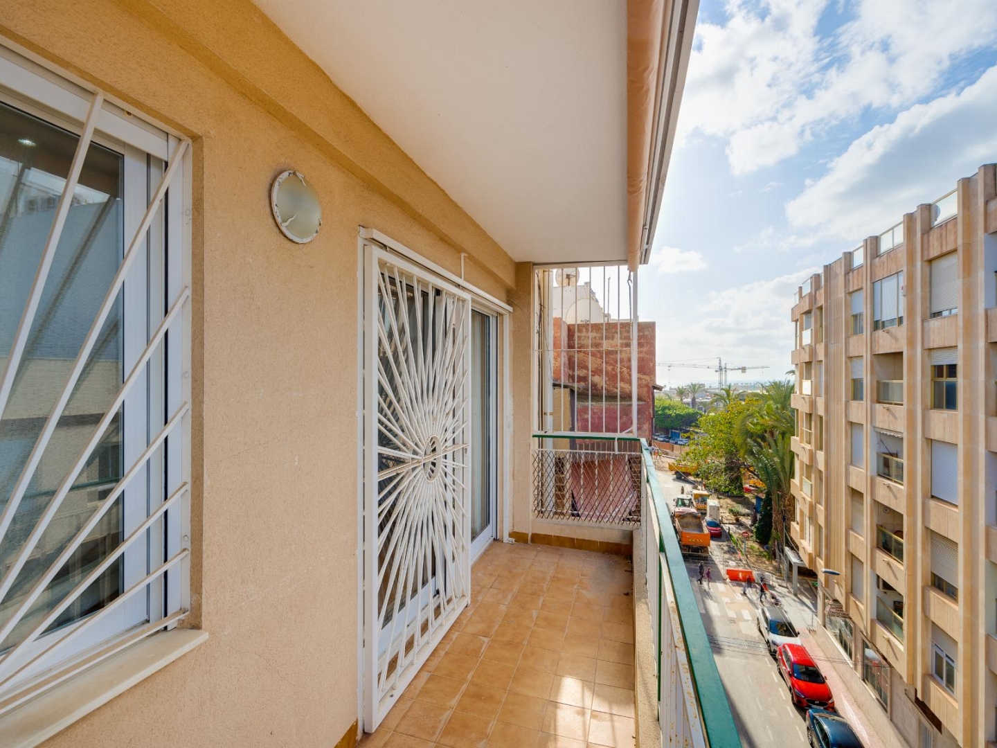 3 Bedroom 2 Bathroom Apartamento in Torrevieja