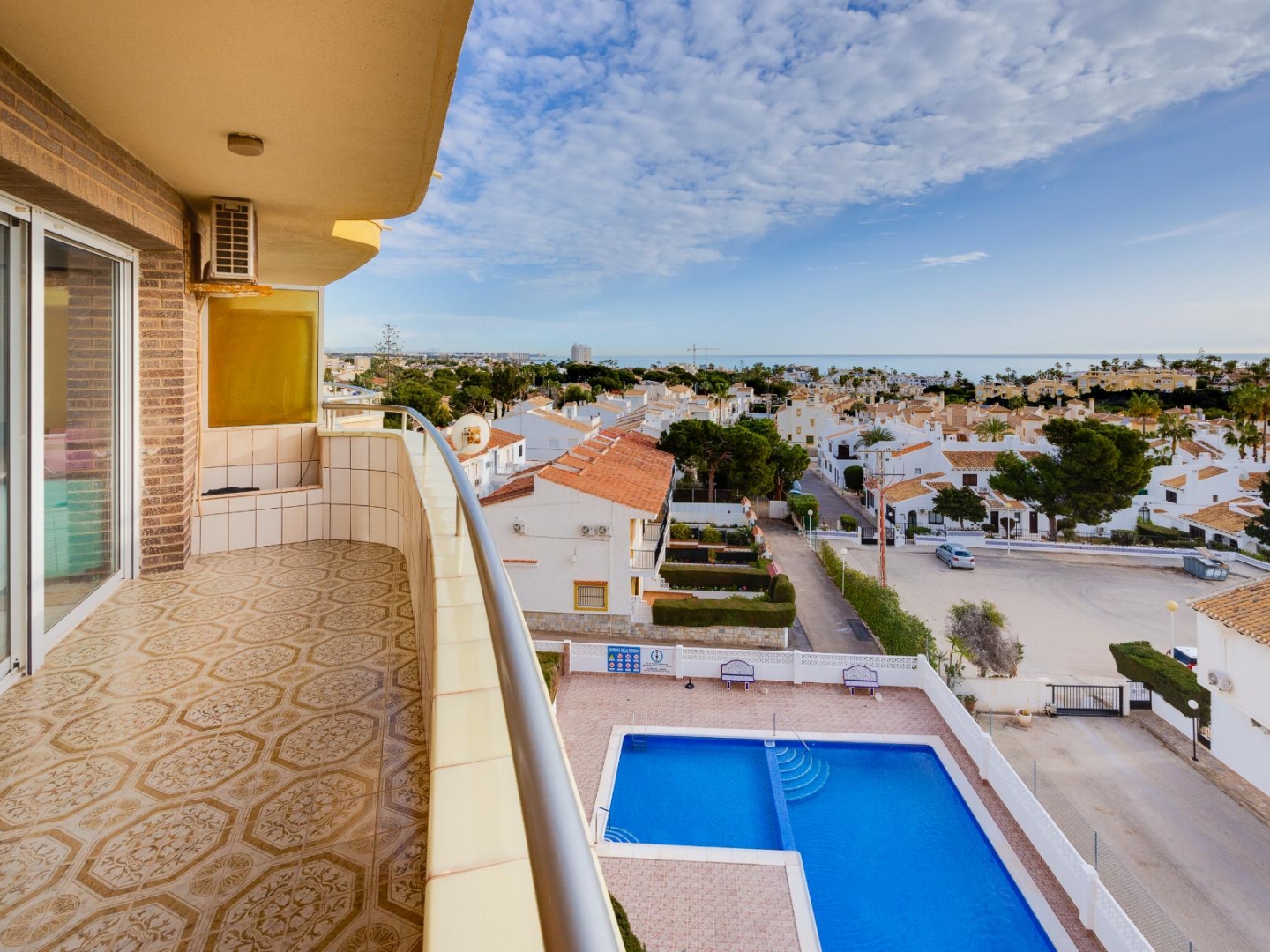 2 Bedroom 1 Bathroom Apartamento in Orihuela Costa