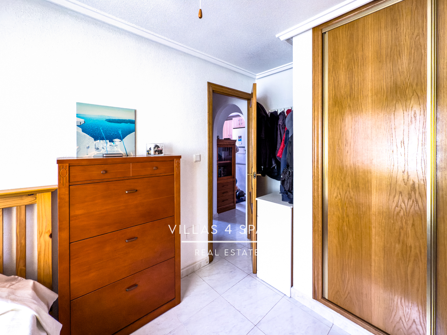 Resale - 4 Bed 2 Bath Detached Villa with Private Pool in Rojales, Ciudad Quesada - AV. Rio Tajo - Alicante Resale - 4 Bed 2 Bath Detached Villa with Private Pool in Rojales, Ciudad Quesada - AV. Rio Tajo - Alicante