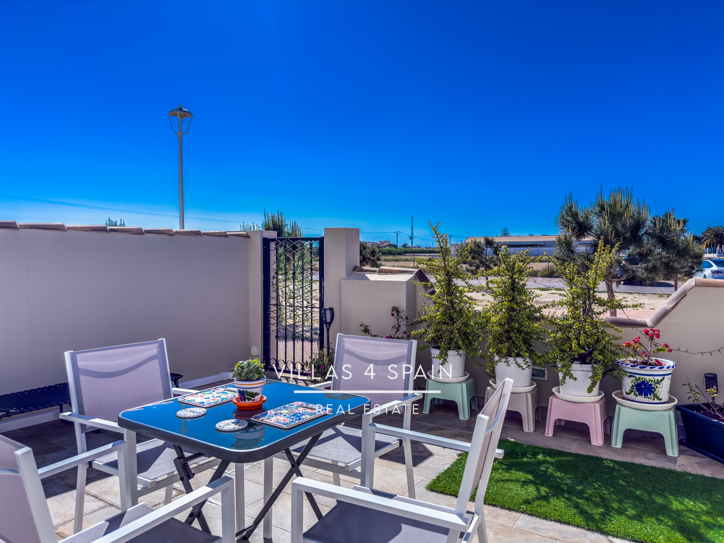 Resale - 2-Bed, 1-Bath Ground Floor Apartment in San Pedro del Pinatar - Av. los Antolinos - Murcia Resale - 2-Bed, 1-Bath Ground Floor Apartment in San Pedro del Pinatar - Av. los Antolinos - Murcia