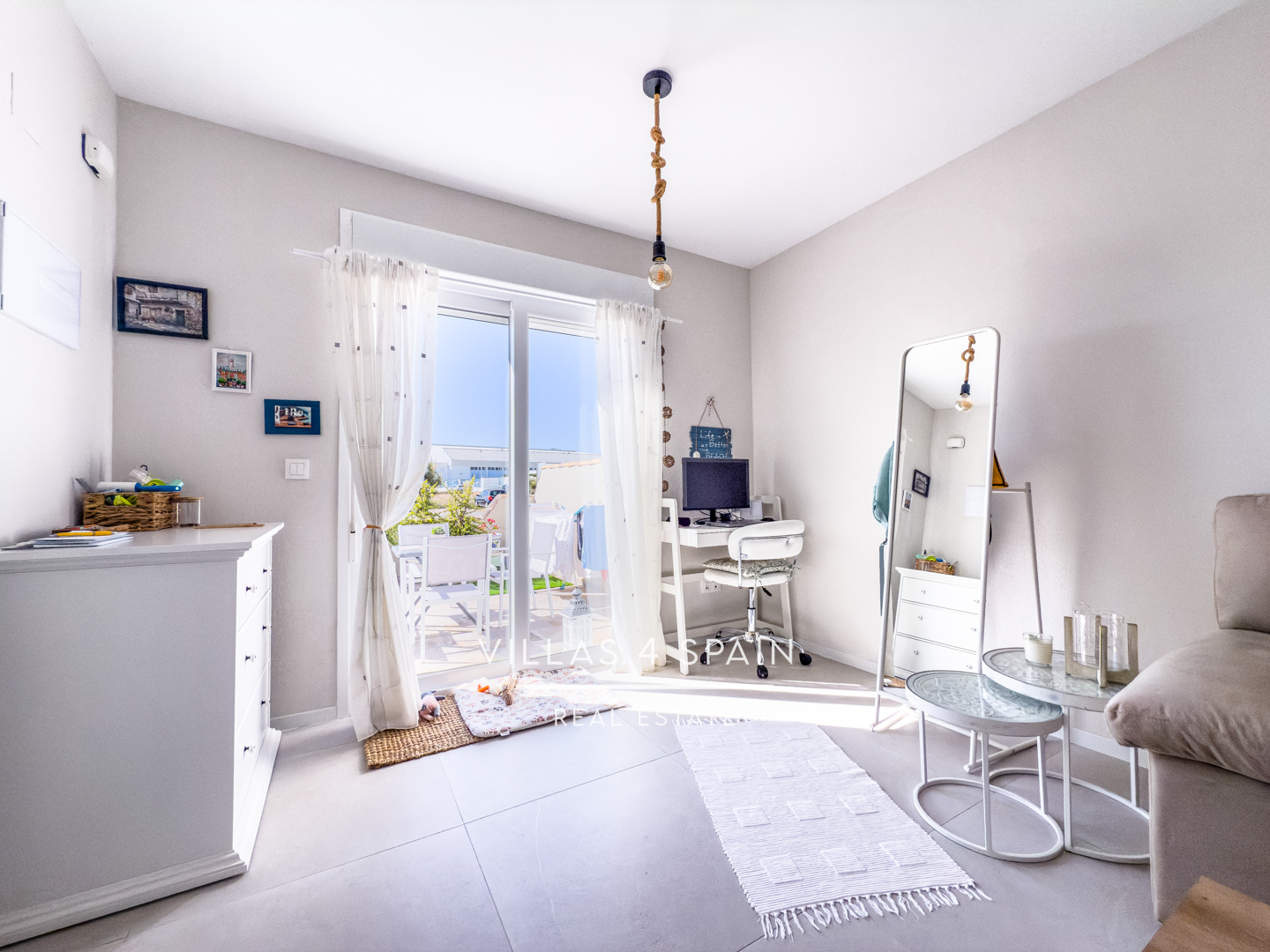Resale - 2-Bed, 1-Bath Ground Floor Apartment in San Pedro del Pinatar - Av. los Antolinos - Murcia Resale - 2-Bed, 1-Bath Ground Floor Apartment in San Pedro del Pinatar - Av. los Antolinos - Murcia