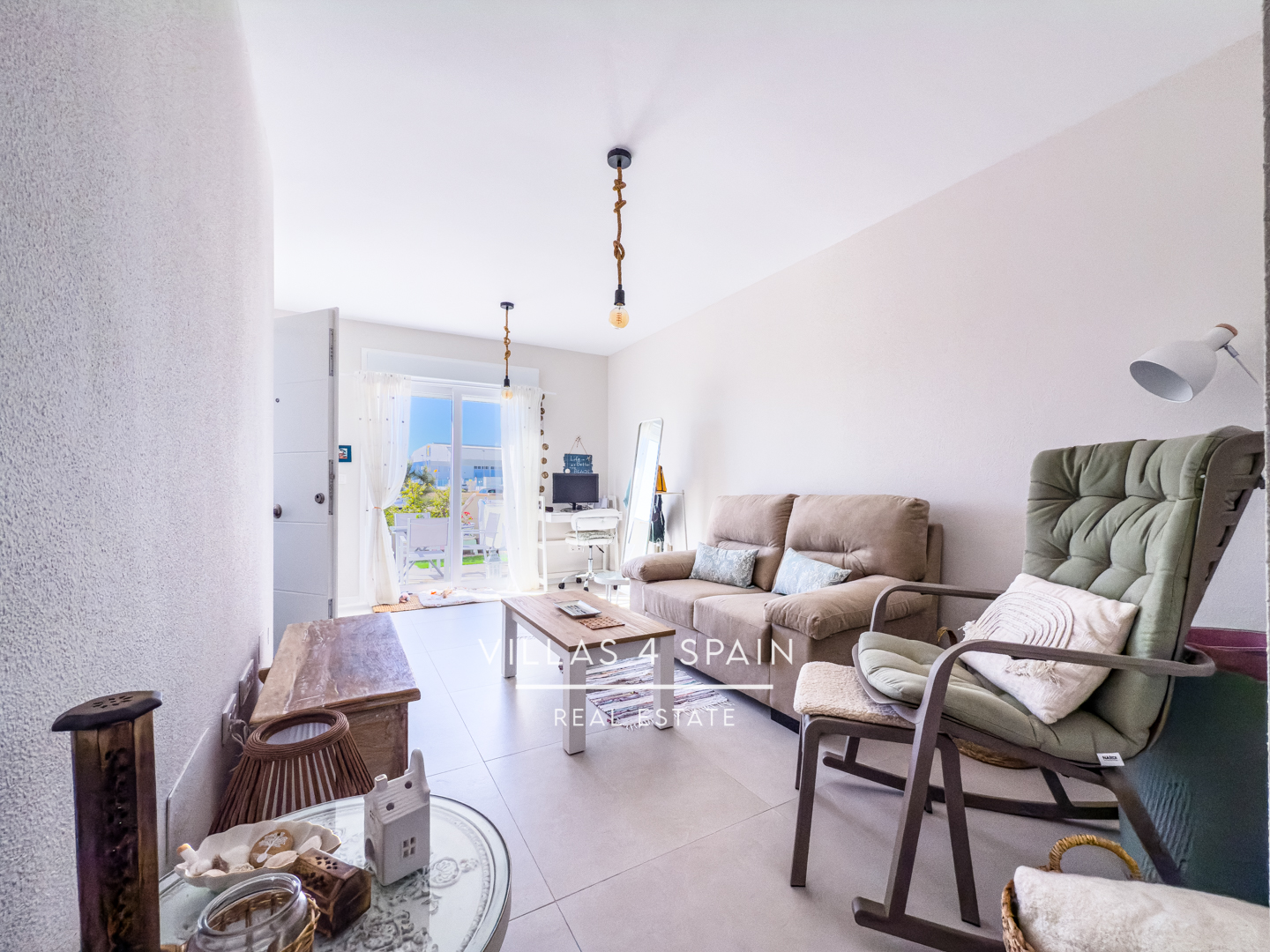 Resale - 2-Bed, 1-Bath Ground Floor Apartment in San Pedro del Pinatar - Av. los Antolinos - Murcia Resale - 2-Bed, 1-Bath Ground Floor Apartment in San Pedro del Pinatar - Av. los Antolinos - Murcia