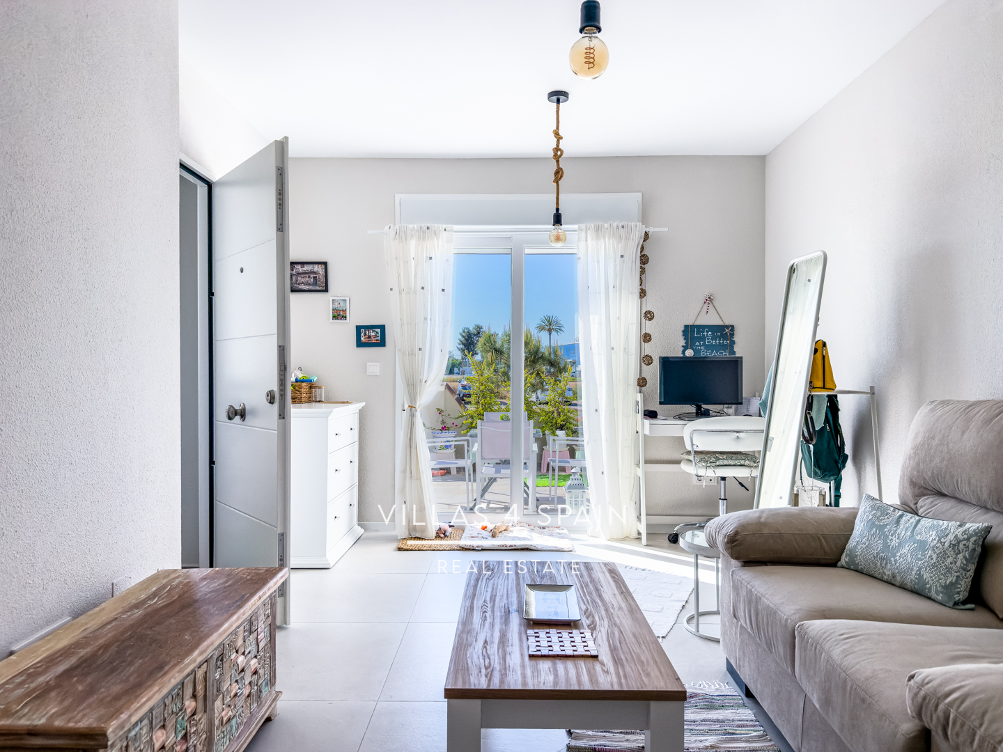 Resale - 2-Bed, 1-Bath Ground Floor Apartment in San Pedro del Pinatar - Av. los Antolinos - Murcia Resale - 2-Bed, 1-Bath Ground Floor Apartment in San Pedro del Pinatar - Av. los Antolinos - Murcia
