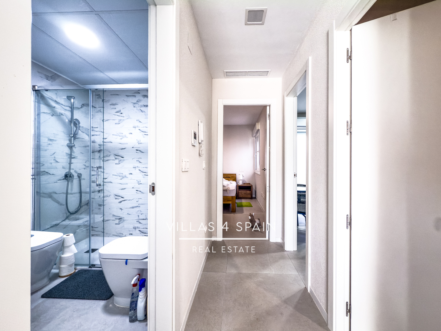 Resale - 2-Bed, 1-Bath Ground Floor Apartment in San Pedro del Pinatar - Av. los Antolinos - Murcia Resale - 2-Bed, 1-Bath Ground Floor Apartment in San Pedro del Pinatar - Av. los Antolinos - Murcia