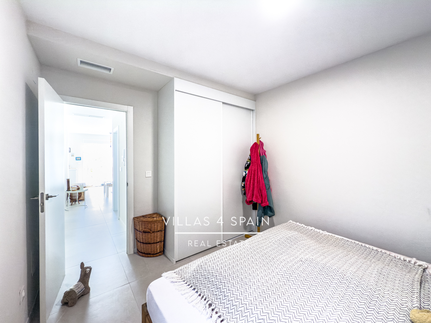 Resale - 2-Bed, 1-Bath Ground Floor Apartment in San Pedro del Pinatar - Av. los Antolinos - Murcia Resale - 2-Bed, 1-Bath Ground Floor Apartment in San Pedro del Pinatar - Av. los Antolinos - Murcia