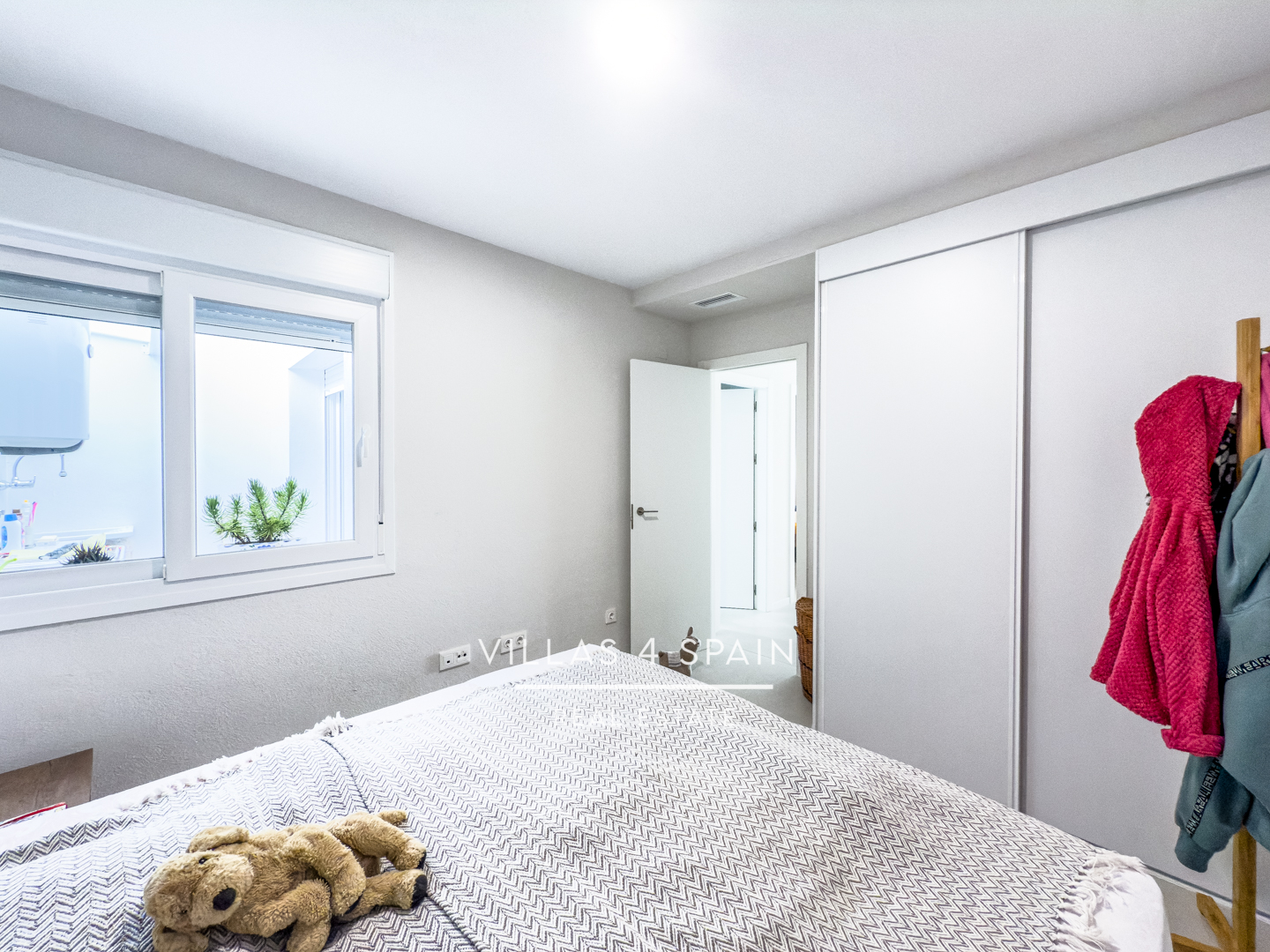 Resale - 2-Bed, 1-Bath Ground Floor Apartment in San Pedro del Pinatar - Av. los Antolinos - Murcia Resale - 2-Bed, 1-Bath Ground Floor Apartment in San Pedro del Pinatar - Av. los Antolinos - Murcia