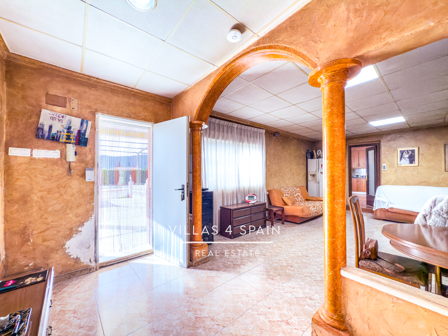 Resale - 3 Bed 3 Bath Villa with Private Pool and Expansive 12,000m² Plot in Hondón de las Nieves - Carr. a Hondón de los Frailes - Alicante Resale - 3 Bed 3 Bath Villa with Private Pool and Expansive 12,000m² Plot in Hondón de las Nieves - Carr. a Hondón de los Frailes - Alicante