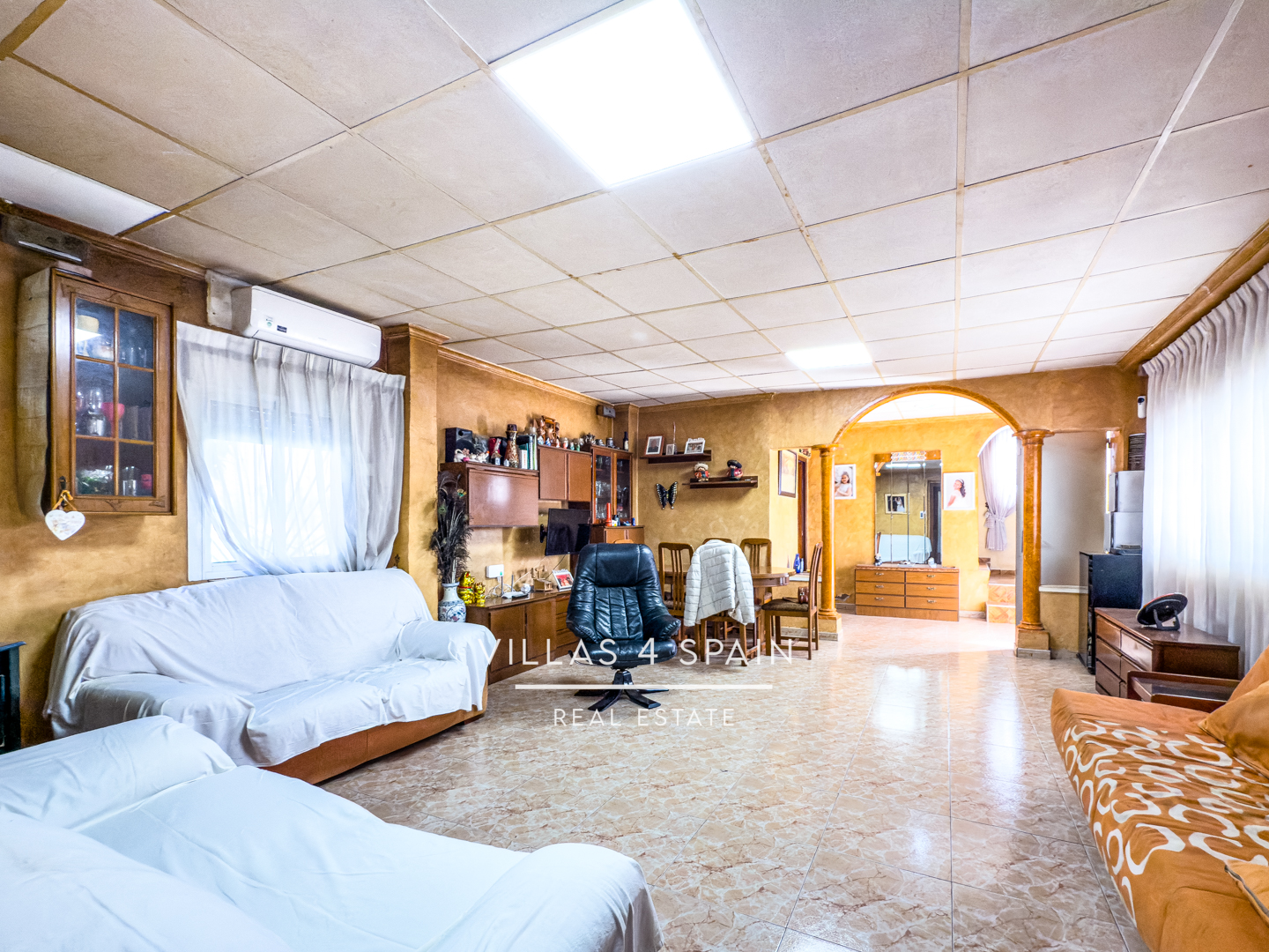 Resale - 3 Bed 3 Bath Villa with Private Pool and Expansive 12,000m² Plot in Hondón de las Nieves - Carr. a Hondón de los Frailes - Alicante Resale - 3 Bed 3 Bath Villa with Private Pool and Expansive 12,000m² Plot in Hondón de las Nieves - Carr. a Hondón de los Frailes - Alicante