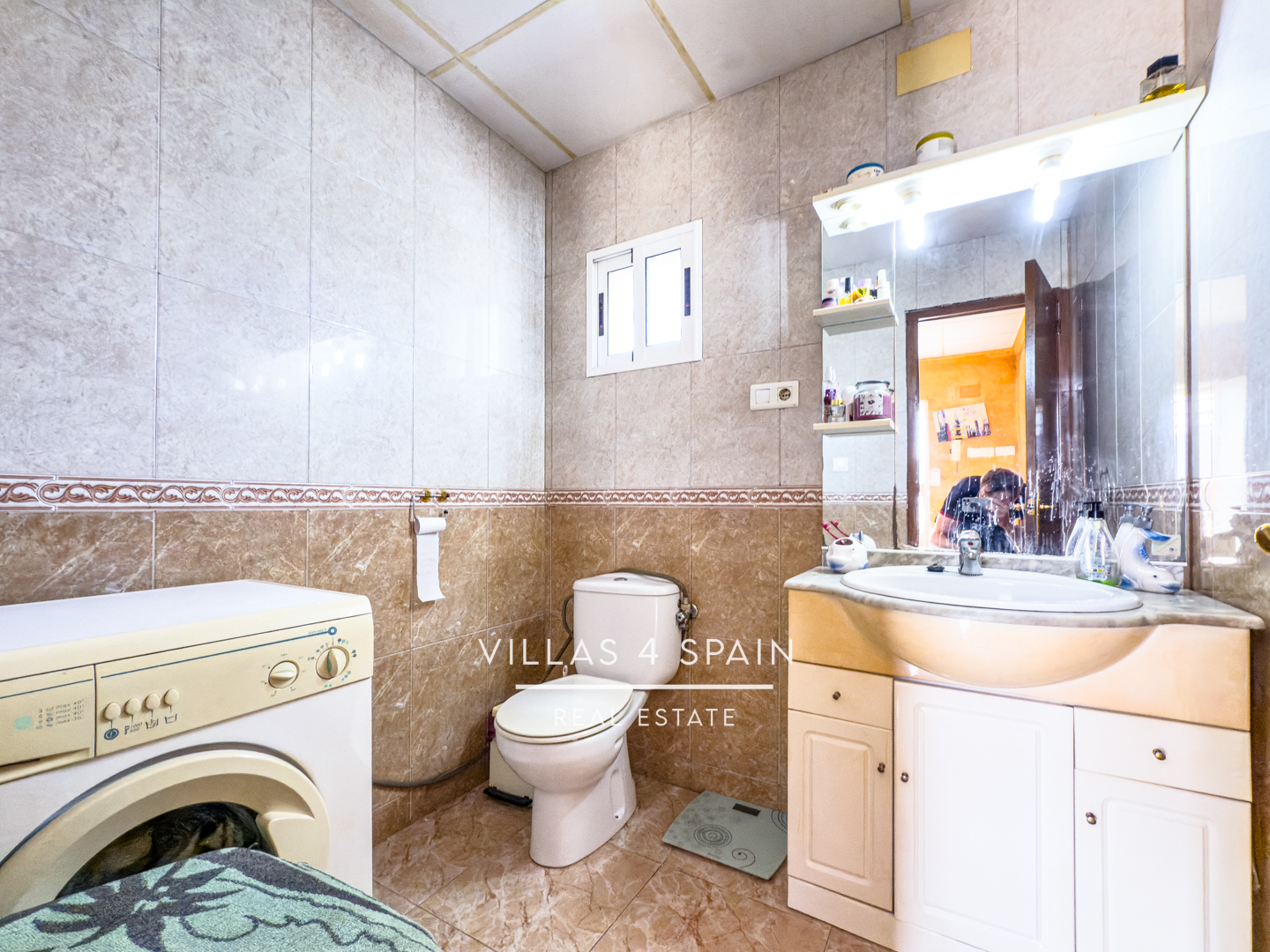 Resale - 3 Bed 3 Bath Villa with Private Pool and Expansive 12,000m² Plot in Hondón de las Nieves - Carr. a Hondón de los Frailes - Alicante Resale - 3 Bed 3 Bath Villa with Private Pool and Expansive 12,000m² Plot in Hondón de las Nieves - Carr. a Hondón de los Frailes - Alicante