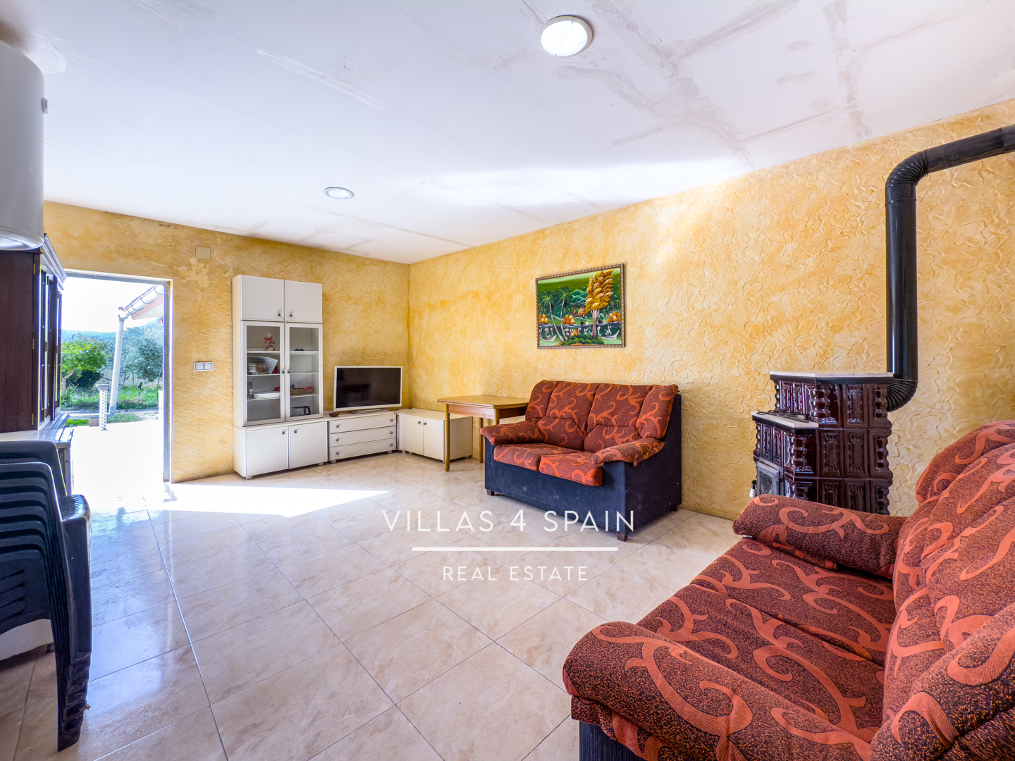 Resale - 3 Bed 3 Bath Villa with Private Pool and Expansive 12,000m² Plot in Hondón de las Nieves - Carr. a Hondón de los Frailes - Alicante Resale - 3 Bed 3 Bath Villa with Private Pool and Expansive 12,000m² Plot in Hondón de las Nieves - Carr. a Hondón de los Frailes - Alicante