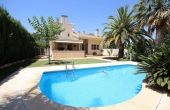 3-4817/2863, 6 Bedroom 6 Bathroom Villa in Monovar