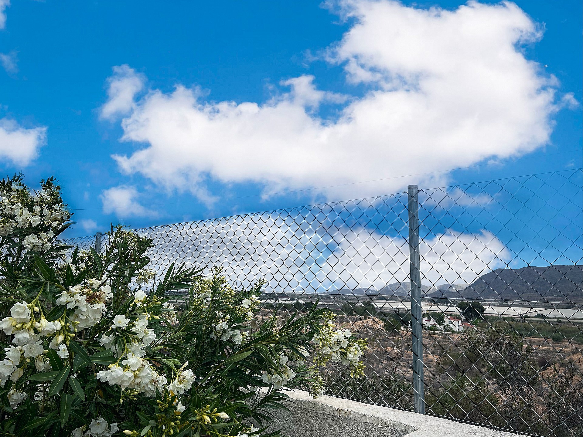 Resale - 4 Bedroom 2 Bathroom Villa in Agost - - Alicante Resale - 4 Bedroom 2 Bathroom Villa in Agost - - Alicante