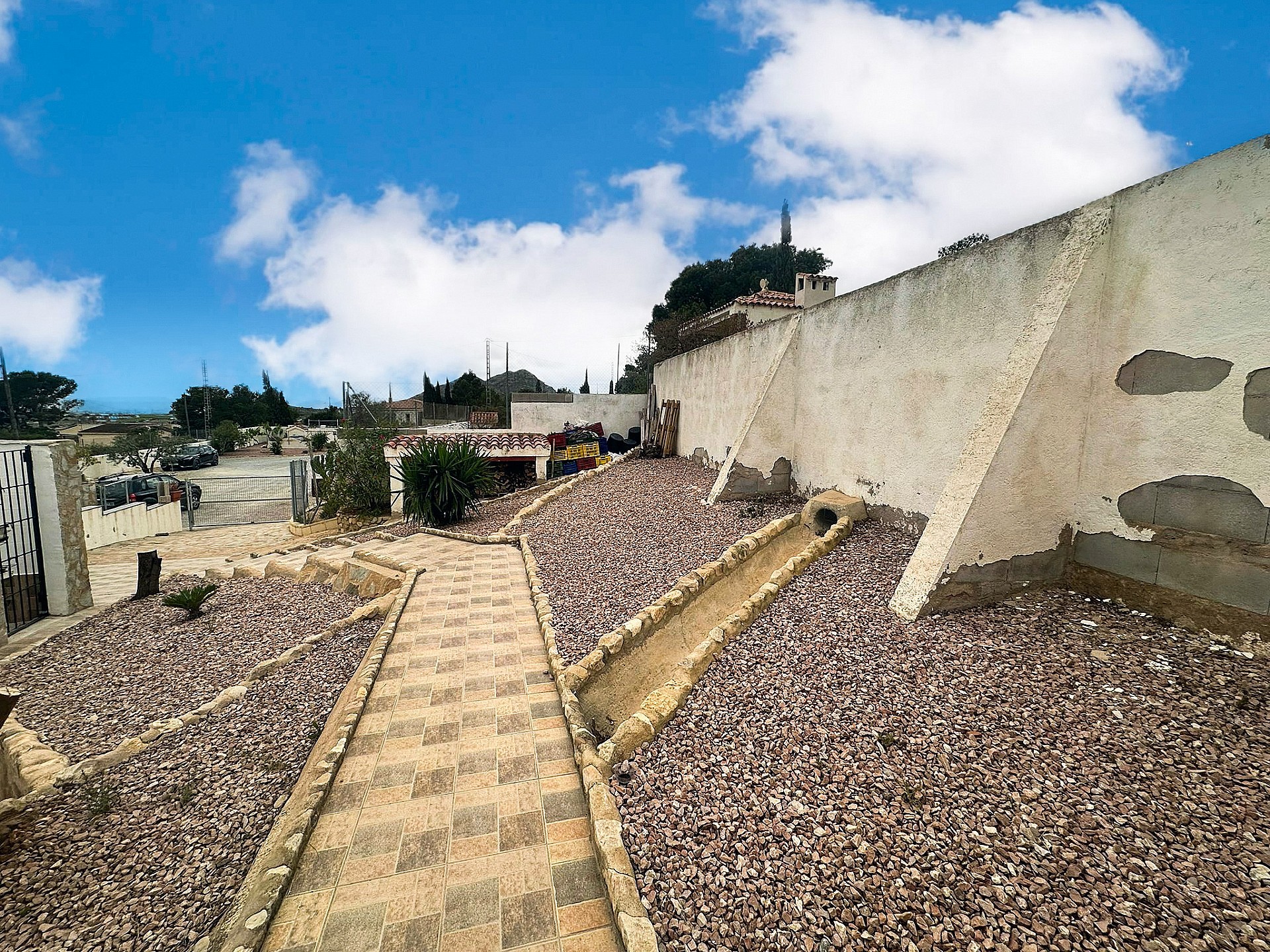 Resale - 4 Bedroom 2 Bathroom Villa in Agost - - Alicante Resale - 4 Bedroom 2 Bathroom Villa in Agost - - Alicante