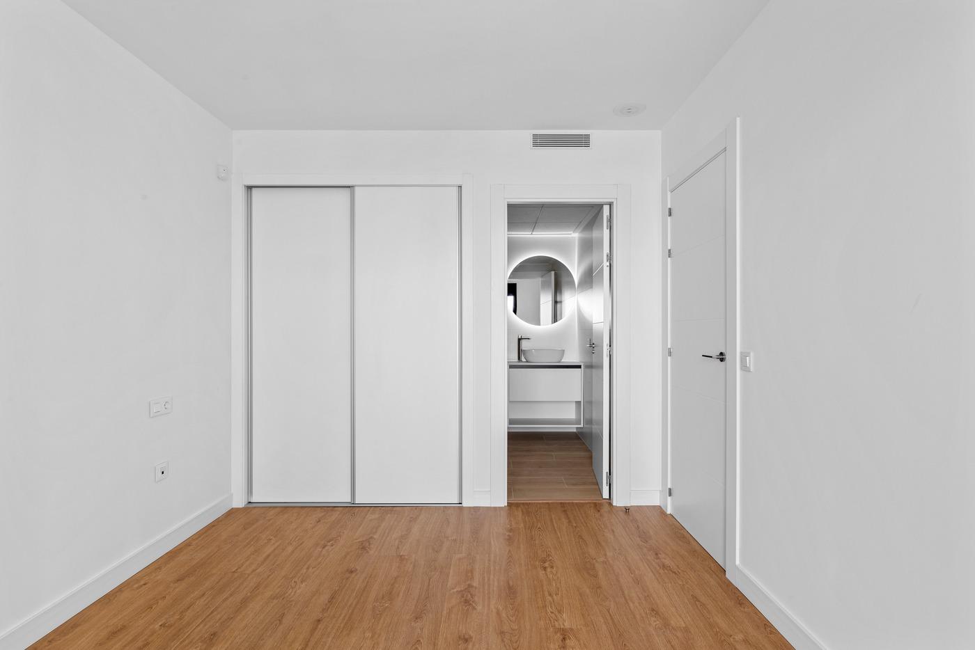 Resale - 2 Bedroom 2 Bathroom Apartamento in Orihuela Costa - Villamartin - Alicante Resale - 2 Bedroom 2 Bathroom Apartamento in Orihuela Costa - Villamartin - Alicante