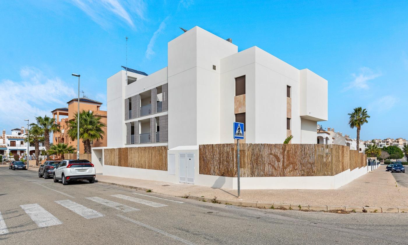 Resale - 2 Bedroom 2 Bathroom Apartamento in Orihuela Costa - Villamartin - Alicante Resale - 2 Bedroom 2 Bathroom Apartamento in Orihuela Costa - Villamartin - Alicante