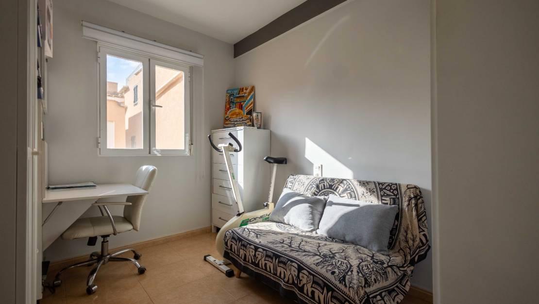 Resale - 3 Bedroom 2 Bathroom Duplex in Torrevieja - PLAYA DE LA MATA - Alicante Resale - 3 Bedroom 2 Bathroom Duplex in Torrevieja - PLAYA DE LA MATA - Alicante