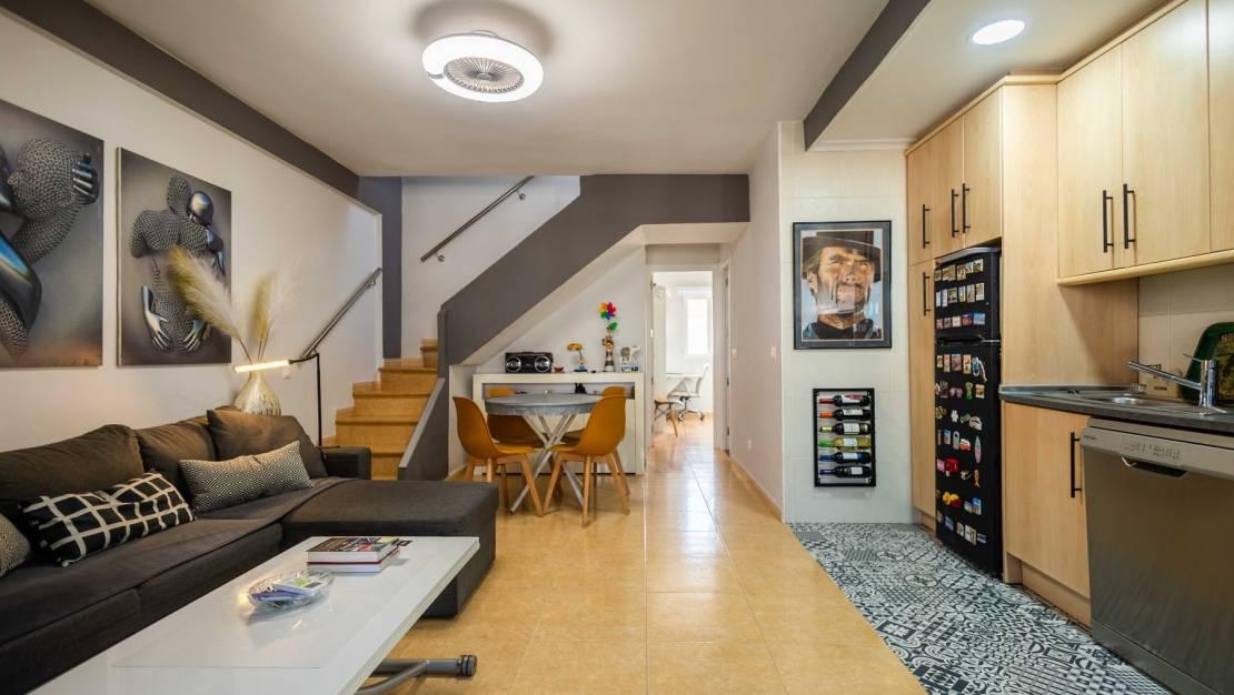 Resale - 3 Bedroom 2 Bathroom Duplex in Torrevieja - PLAYA DE LA MATA - Alicante Resale - 3 Bedroom 2 Bathroom Duplex in Torrevieja - PLAYA DE LA MATA - Alicante