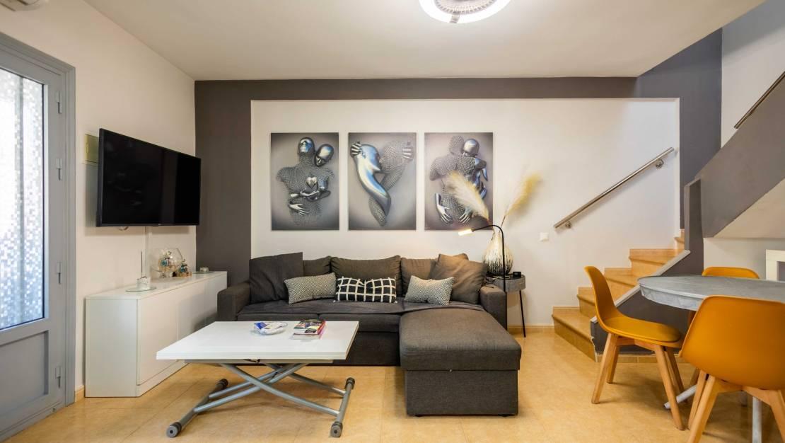 Resale - 3 Bedroom 2 Bathroom Duplex in Torrevieja - PLAYA DE LA MATA - Alicante Resale - 3 Bedroom 2 Bathroom Duplex in Torrevieja - PLAYA DE LA MATA - Alicante