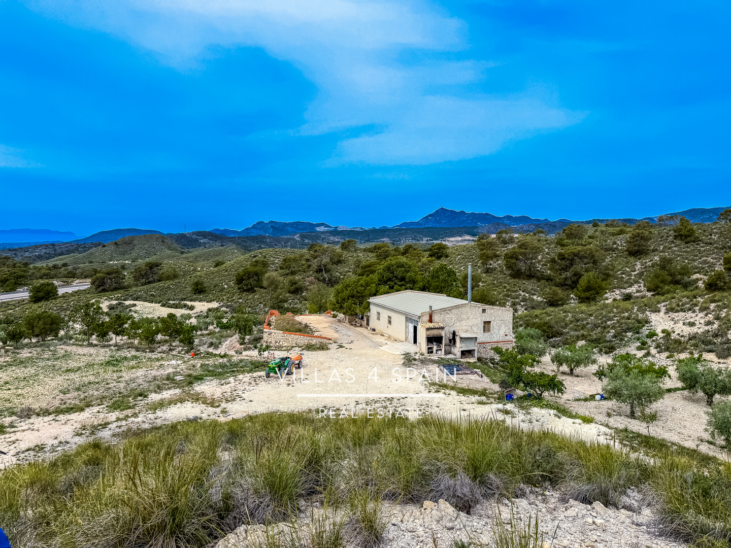 Resale - Land with warehouse for sale in Barinas - RM410 - Murcia Resale - Land with warehouse for sale in Barinas - RM410 - Murcia