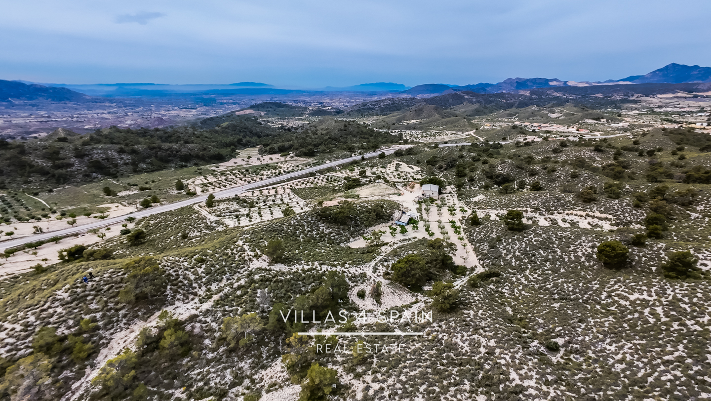 Resale - Land with warehouse for sale in Barinas - RM410 - Murcia Resale - Land with warehouse for sale in Barinas - RM410 - Murcia