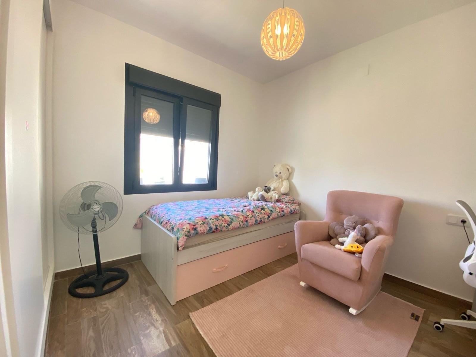 Resale - 3 Bedroom 3 Bathroom Chalet in Orihuela Costa - Villamartin - Alicante Resale - 3 Bedroom 3 Bathroom Chalet in Orihuela Costa - Villamartin - Alicante
