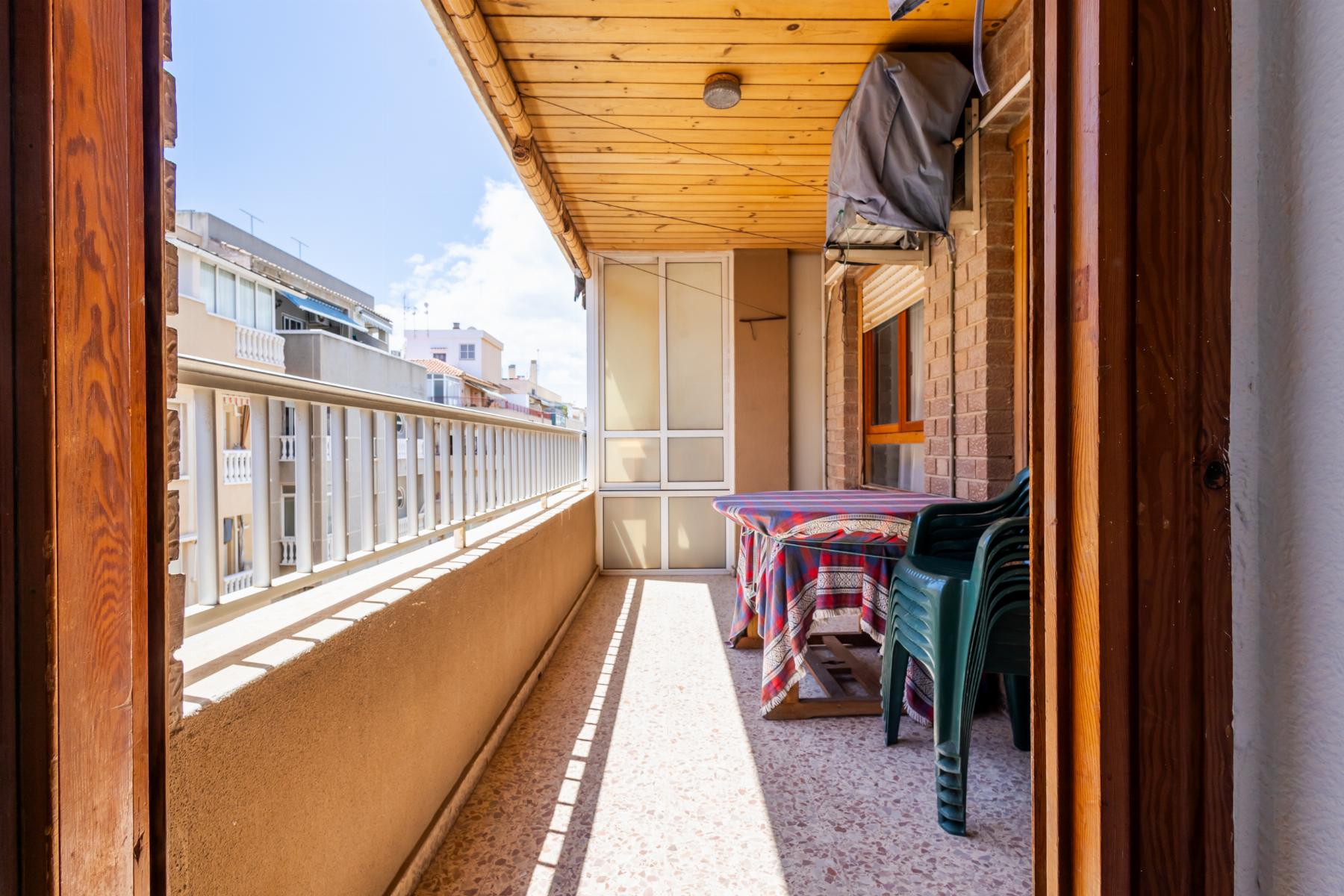 Resale - 3 Bedroom 2 Bathroom Apartamento in Torrevieja - playa de los naufragos - Alicante Resale - 3 Bedroom 2 Bathroom Apartamento in Torrevieja - playa de los naufragos - Alicante