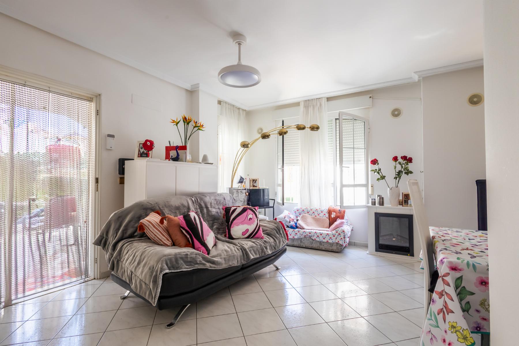Resale - 2 Bedroom 2 Bathroom Duplex in Orihuela Costa - Lomas de Cabo Roig - Alicante Resale - 2 Bedroom 2 Bathroom Duplex in Orihuela Costa - Lomas de Cabo Roig - Alicante