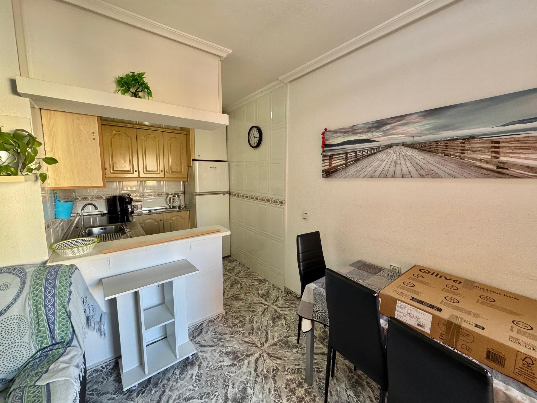 Resale - 2 Bedroom 1 Bathroom Apartamento in Torrevieja - Playa del Cura - Alicante Resale - 2 Bedroom 1 Bathroom Apartamento in Torrevieja - Playa del Cura - Alicante