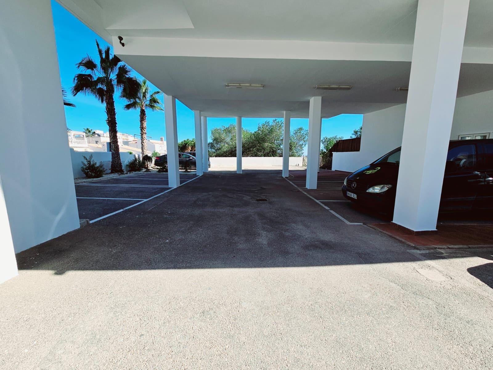 Resale - 2 Bedroom 2 Bathroom Apartamento in Orihuela Costa - Villamartin - Alicante Resale - 2 Bedroom 2 Bathroom Apartamento in Orihuela Costa - Villamartin - Alicante