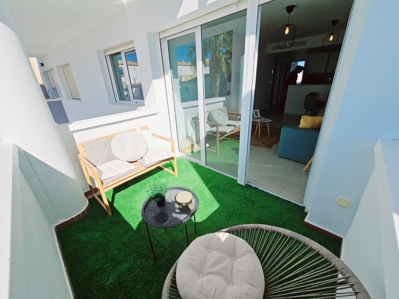 Resale - 2 Bedroom 2 Bathroom Apartamento in Orihuela Costa - Villamartin - Alicante Resale - 2 Bedroom 2 Bathroom Apartamento in Orihuela Costa - Villamartin - Alicante