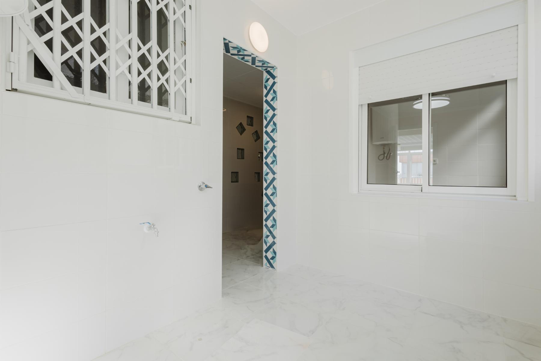 Resale - 3 Bedroom 3 Bathroom Apartamento in Torrevieja - Playa de La Acequion - Alicante Resale - 3 Bedroom 3 Bathroom Apartamento in Torrevieja - Playa de La Acequion - Alicante