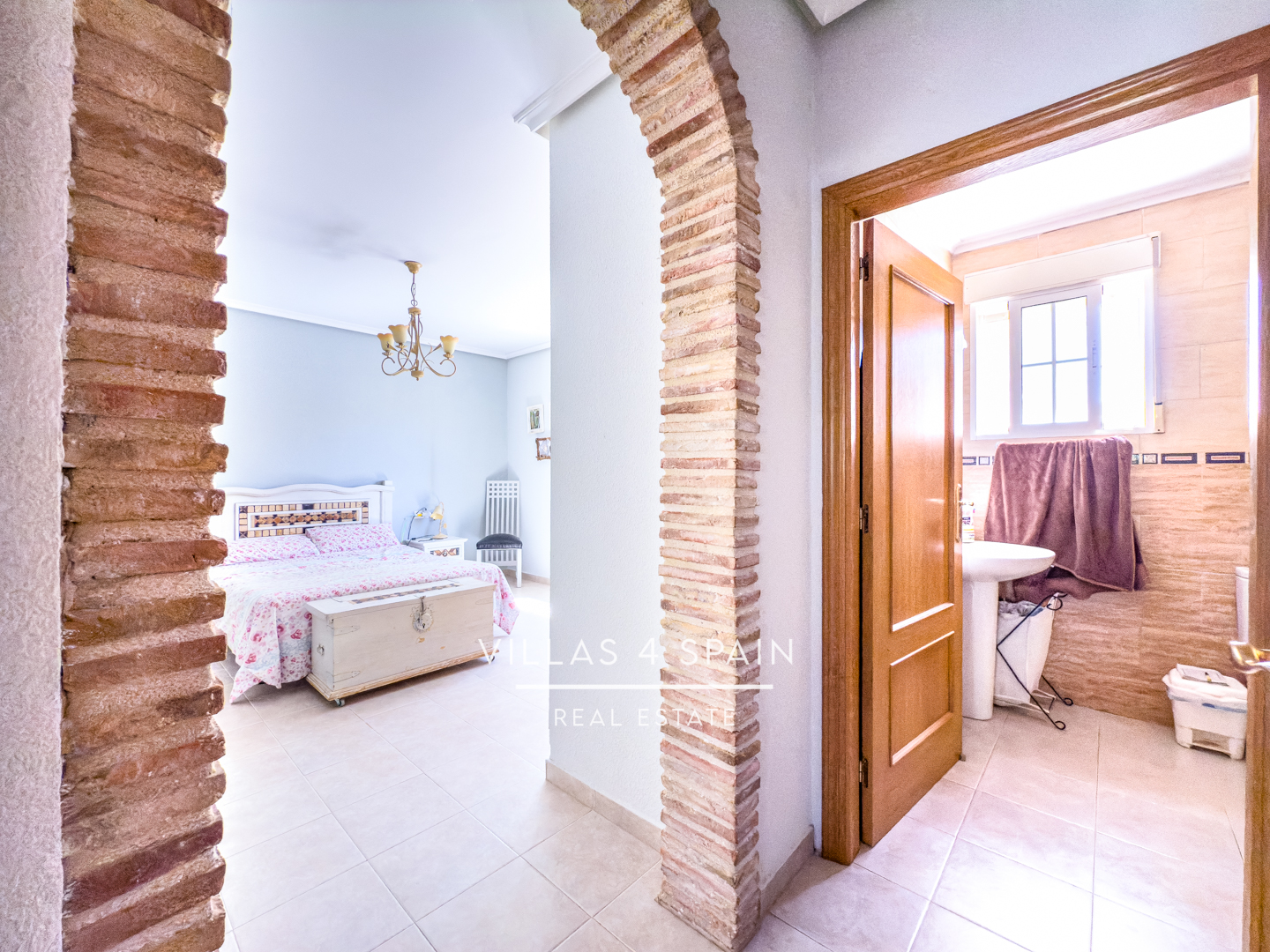 Resale - 3 Bedroom 3 Bathroom Villa with private pool and large plot in Macisvenda - cam. de la boquera - Murcia Resale - 3 Bedroom 3 Bathroom Villa with private pool and large plot in Macisvenda - cam. de la boquera - Murcia