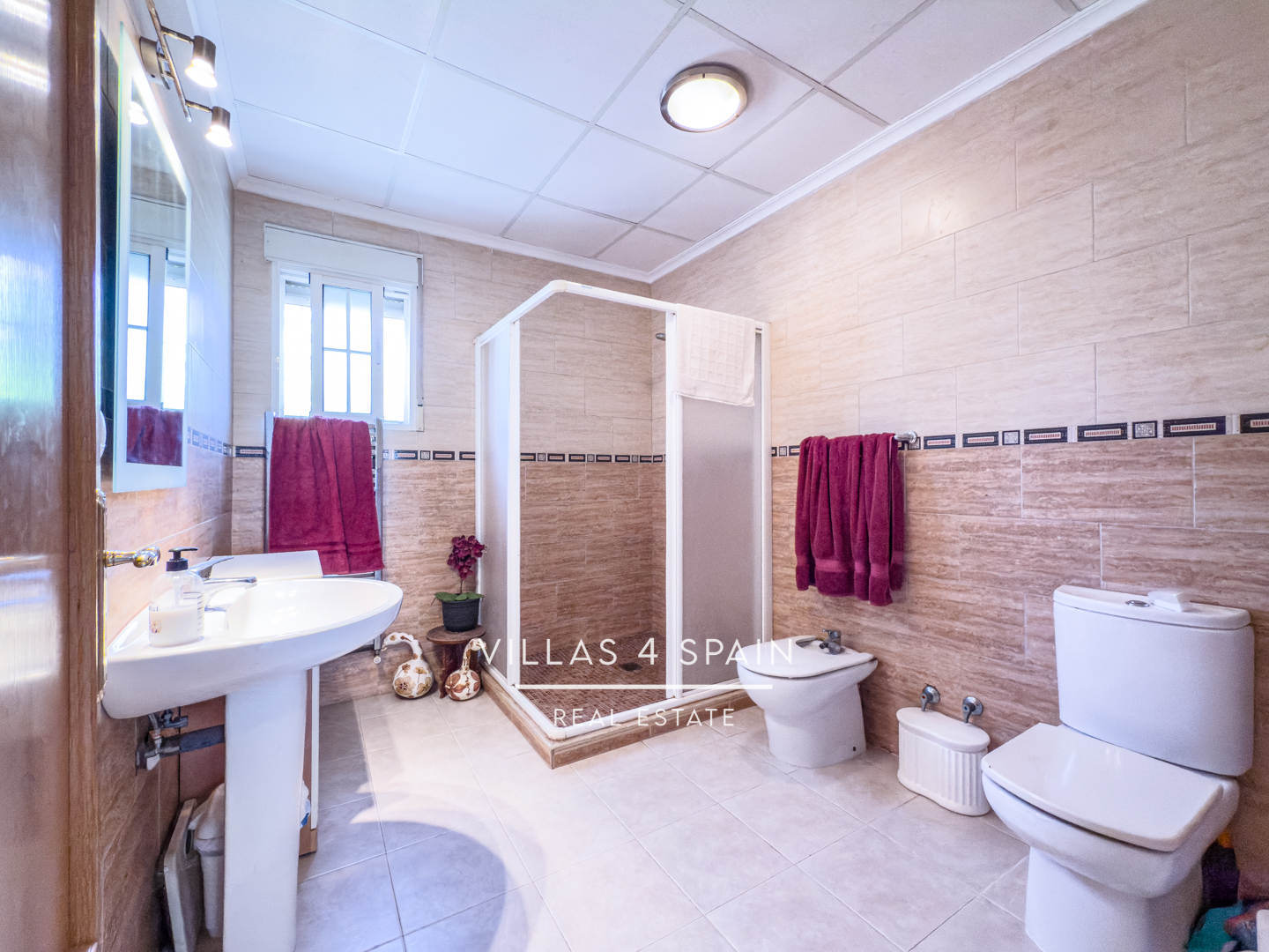 Resale - 3 Bedroom 3 Bathroom Villa with private pool and large plot in Macisvenda - cam. de la boquera - Murcia Resale - 3 Bedroom 3 Bathroom Villa with private pool and large plot in Macisvenda - cam. de la boquera - Murcia