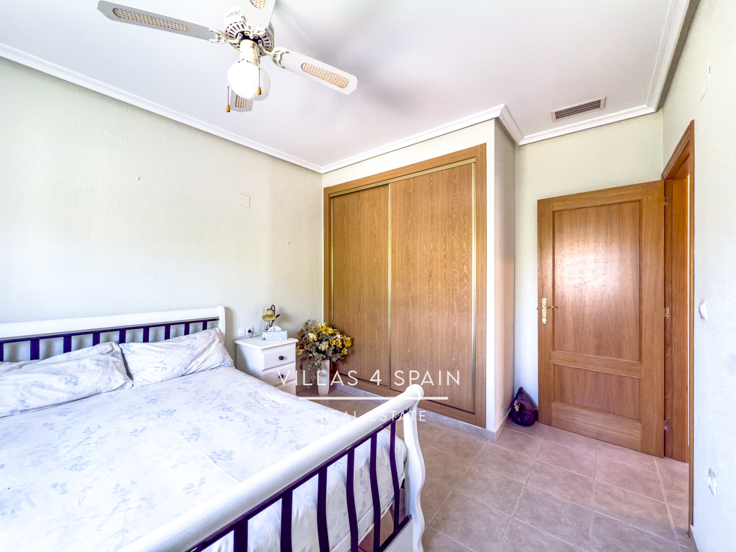 Resale - 3 Bedroom 3 Bathroom Villa with private pool and large plot in Macisvenda - cam. de la boquera - Murcia Resale - 3 Bedroom 3 Bathroom Villa with private pool and large plot in Macisvenda - cam. de la boquera - Murcia