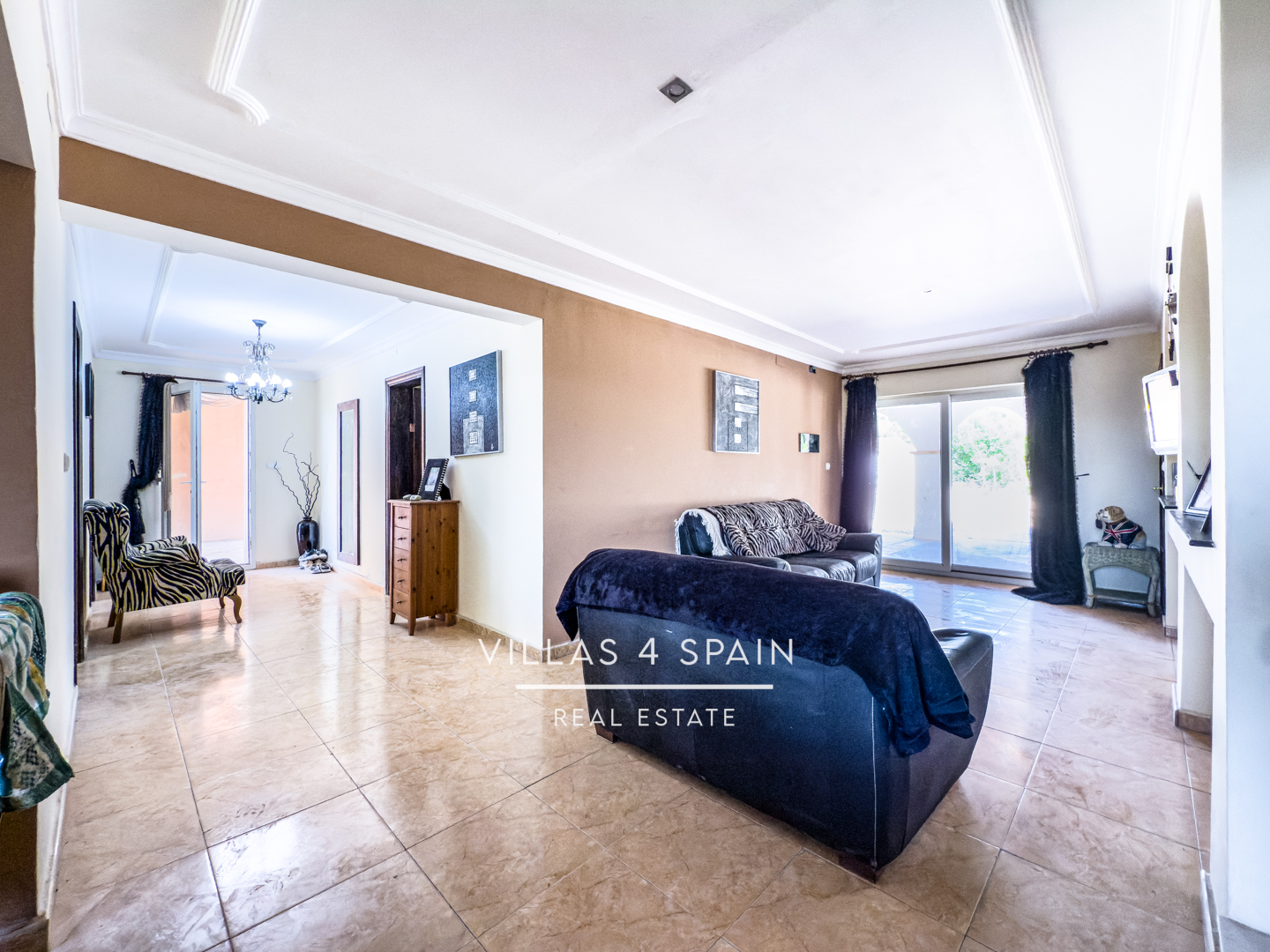 Resale - 12 Bedroom 6 bathroom villa with private pool in crevillente - Partida Ampla - Alicante Resale - 12 Bedroom 6 bathroom villa with private pool in crevillente - Partida Ampla - Alicante