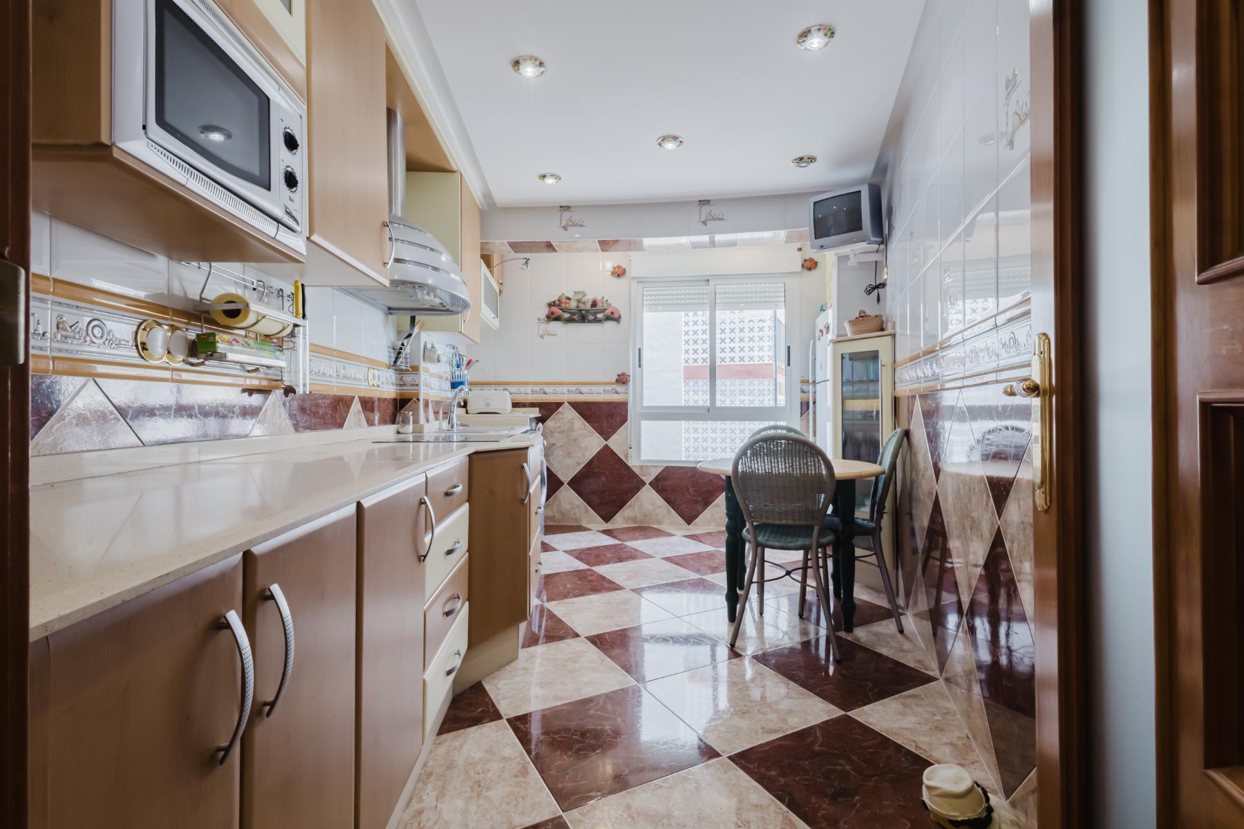 Resale - 3 Bedroom 2 Bathroom Apartamento in Torrevieja - PLAYA NAUFRAGOS - Alicante Resale - 3 Bedroom 2 Bathroom Apartamento in Torrevieja - PLAYA NAUFRAGOS - Alicante