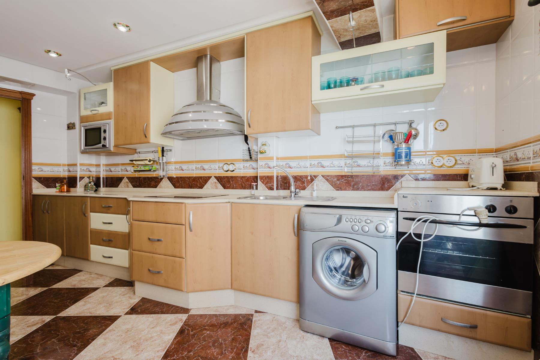 Resale - 3 Bedroom 2 Bathroom Apartamento in Torrevieja - PLAYA NAUFRAGOS - Alicante Resale - 3 Bedroom 2 Bathroom Apartamento in Torrevieja - PLAYA NAUFRAGOS - Alicante