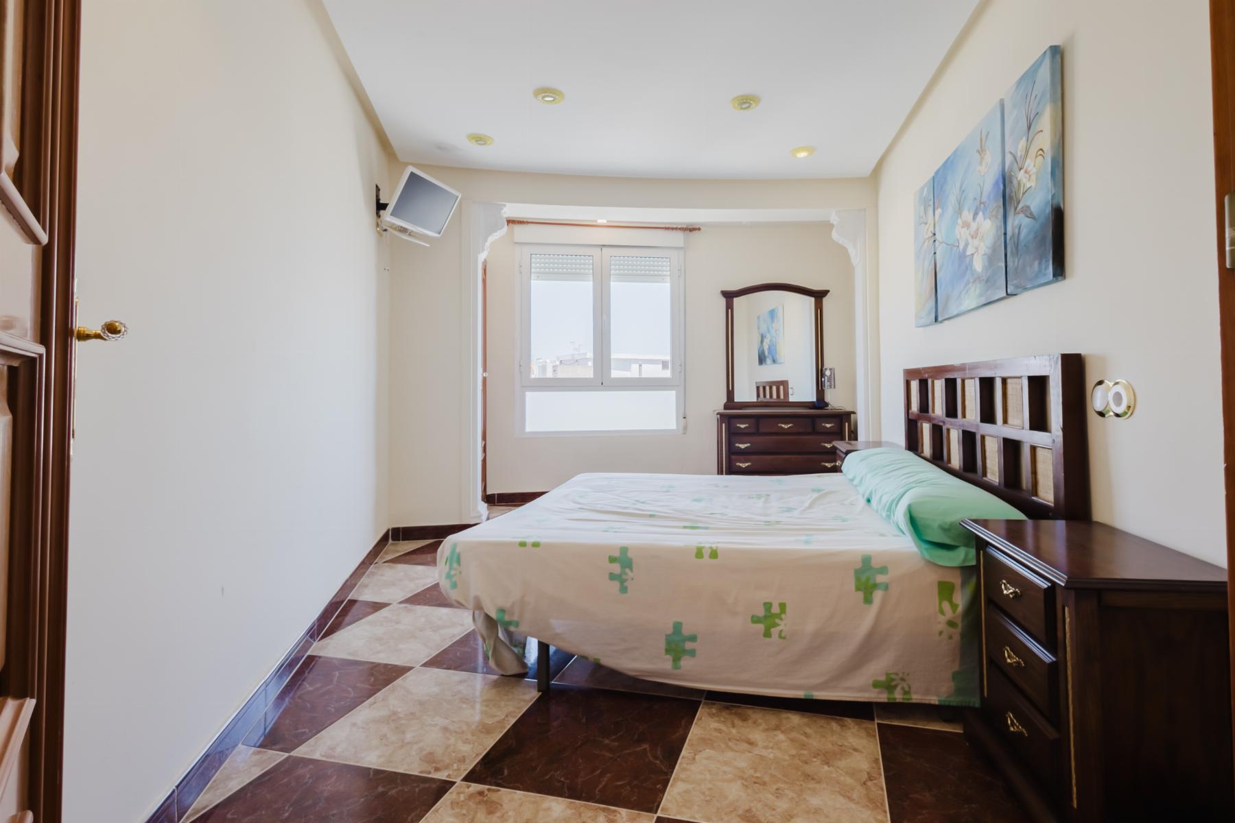 Resale - 3 Bedroom 2 Bathroom Apartamento in Torrevieja - PLAYA NAUFRAGOS - Alicante Resale - 3 Bedroom 2 Bathroom Apartamento in Torrevieja - PLAYA NAUFRAGOS - Alicante