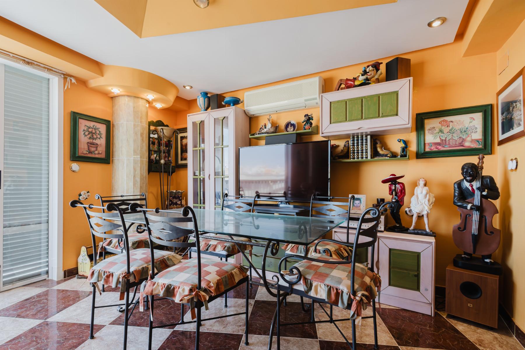 Resale - 3 Bedroom 2 Bathroom Apartamento in Torrevieja - PLAYA NAUFRAGOS - Alicante Resale - 3 Bedroom 2 Bathroom Apartamento in Torrevieja - PLAYA NAUFRAGOS - Alicante