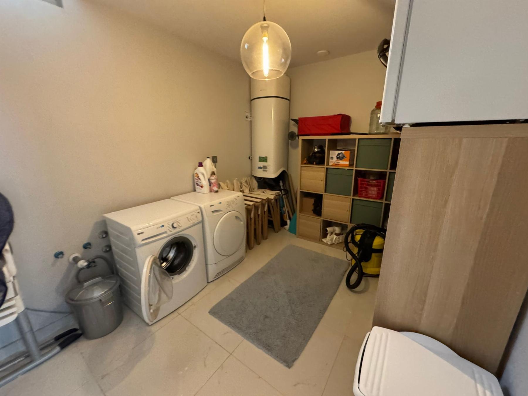 Resale - 5 Bedroom 4 Bathroom Chalet in Orihuela Costa - Villamartin - Alicante Resale - 5 Bedroom 4 Bathroom Chalet in Orihuela Costa - Villamartin - Alicante