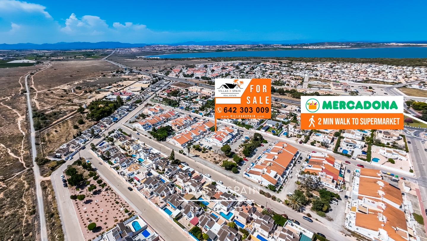 Resale - 2 Bedroom 1 bathroom Fully Renovated Town house with front garden in Torrevieja, San Luis - calle Zarauz - Alicante Resale - 2 Bedroom 1 bathroom Fully Renovated Town house with front garden in Torrevieja, San Luis - calle Zarauz - Alicante