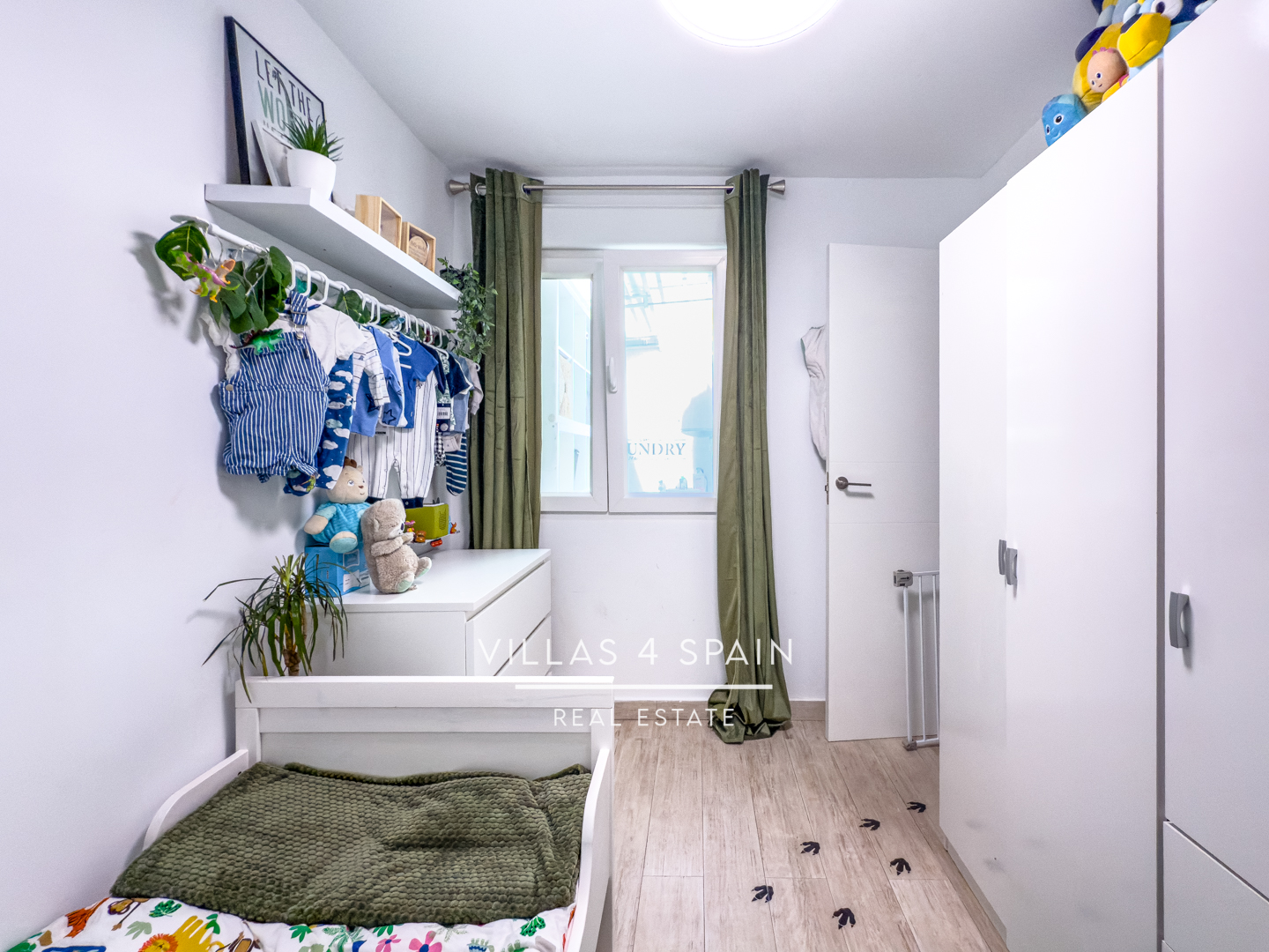Resale - 2 Bedroom 1 bathroom Fully Renovated Town house with front garden in Torrevieja, San Luis - calle Zarauz - Alicante Resale - 2 Bedroom 1 bathroom Fully Renovated Town house with front garden in Torrevieja, San Luis - calle Zarauz - Alicante
