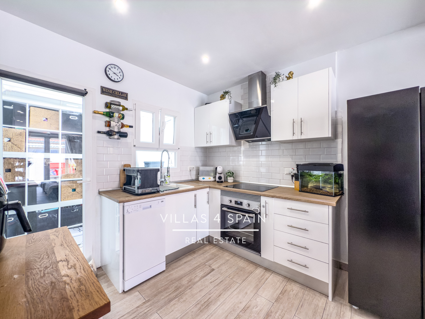Resale - 2 Bedroom 1 bathroom Fully Renovated Town house with front garden in Torrevieja, San Luis - calle Zarauz - Alicante Resale - 2 Bedroom 1 bathroom Fully Renovated Town house with front garden in Torrevieja, San Luis - calle Zarauz - Alicante