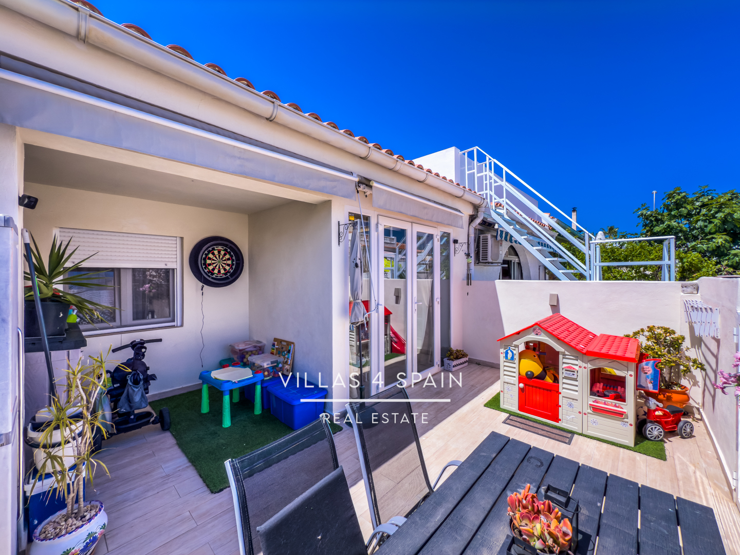 Resale - 2 Bedroom 1 bathroom Fully Renovated Town house with front garden in Torrevieja, San Luis - calle Zarauz - Alicante Resale - 2 Bedroom 1 bathroom Fully Renovated Town house with front garden in Torrevieja, San Luis - calle Zarauz - Alicante