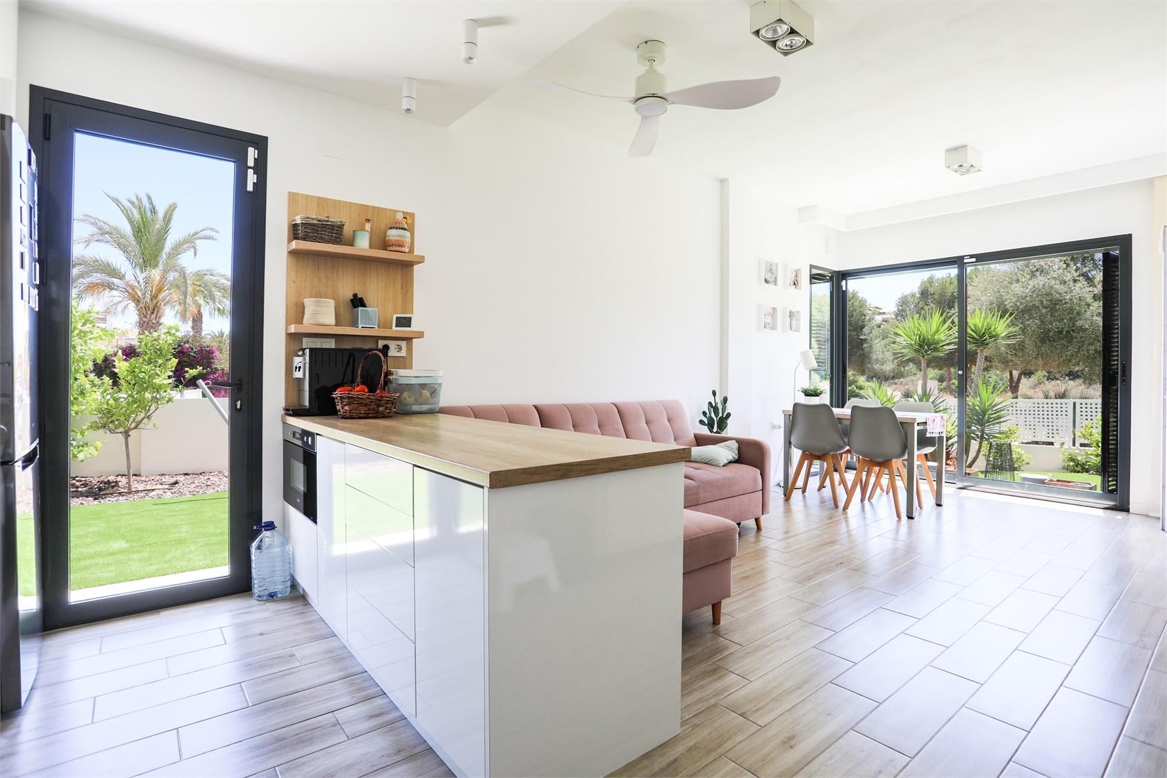 Sold - 3 Bedroom 2 Bathroom Chalet in Orihuela Costa - La Zenia - Alicante Sold - 3 Bedroom 2 Bathroom Chalet in Orihuela Costa - La Zenia - Alicante
