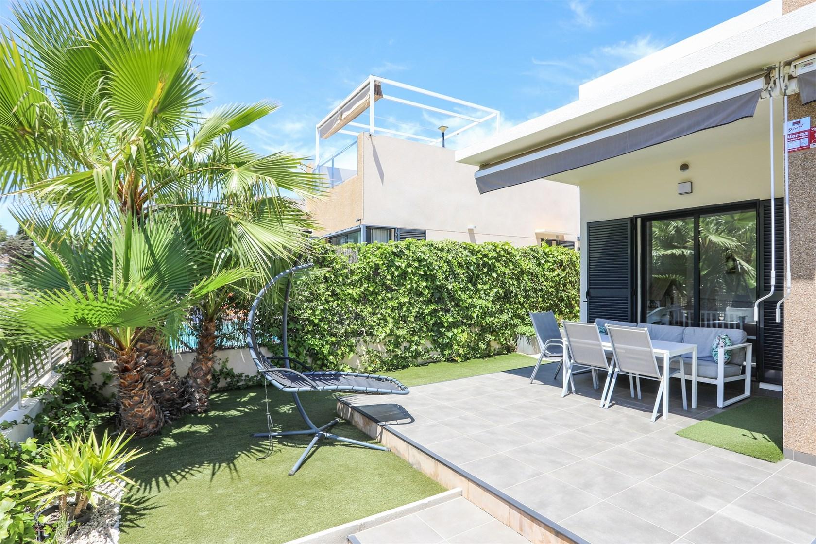 Sold - 3 Bedroom 2 Bathroom Chalet in Orihuela Costa - La Zenia - Alicante Sold - 3 Bedroom 2 Bathroom Chalet in Orihuela Costa - La Zenia - Alicante